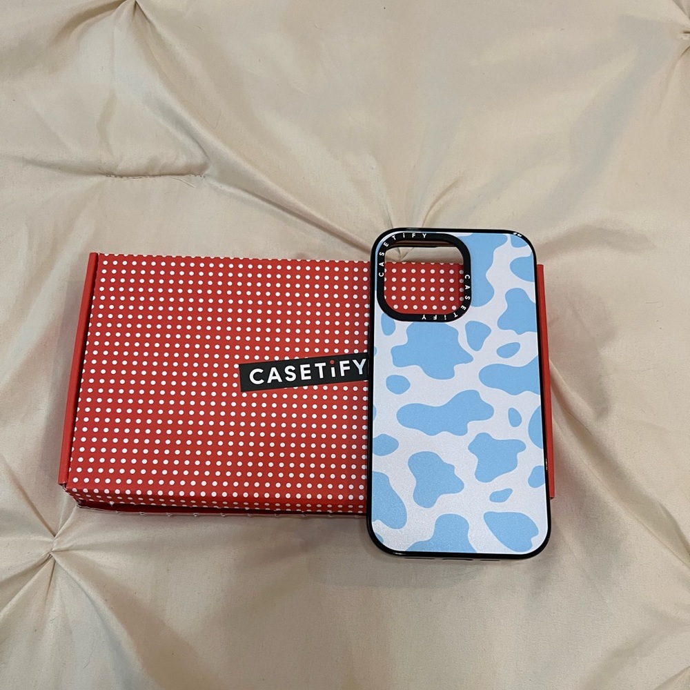 Casetify blue cow phone case. IPhone 13 Pro